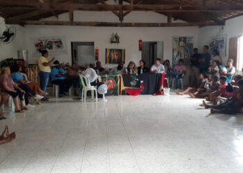 Deso se reúne com moradores da comunidade quilombola Caraíbas em Canhoba