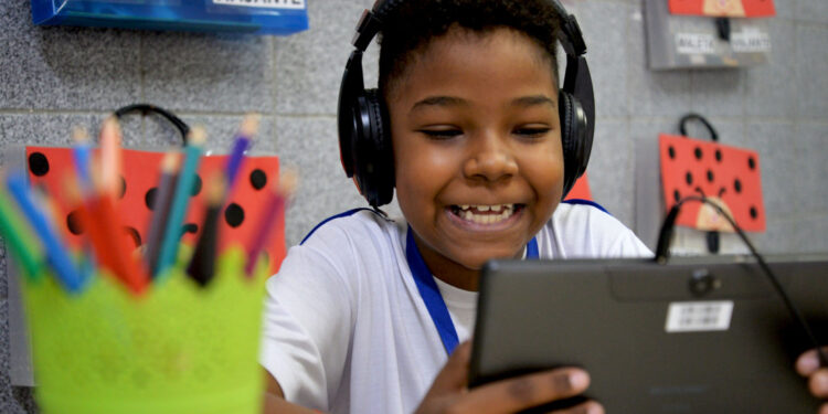 Governo de Sergipe investe na modernização da área de Tecnologias Digitais da Informação e da Comunicação nas escolas estaduais