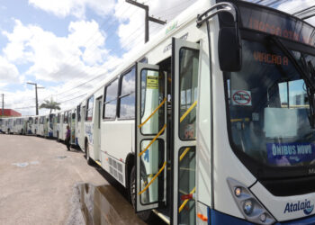 Região metropolitana de Aracaju recebe dez novos ônibus por meio de subsídio estadual