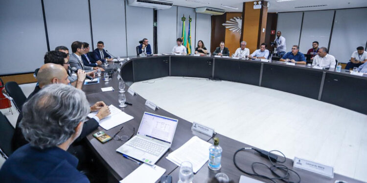 Governo de Sergipe e Governo Federal discutem avanço do projeto do Canal do Xingó