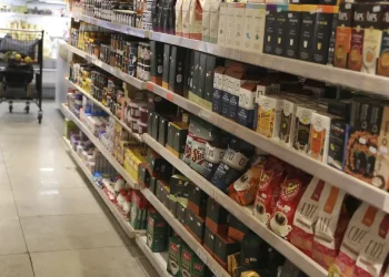Cesta básica nacional terá 15 alimentos com imposto zerado