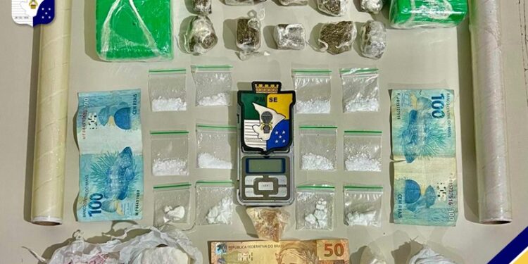 Polícia Militar prende homem por tráfico de drogas na região da Grande Aracaju