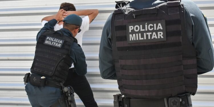 PM prende homem suspeito de agredir e ameaçar a companheira em Tobias Barreto