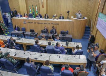 Pastor Diego promove debate sobre dispensa e licença ambiental dos templos religiosos