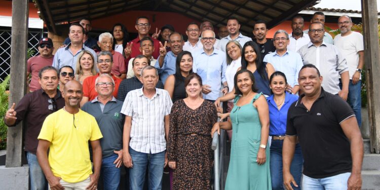 Edvaldo reafirma pré-candidatura de Luiz Roberto a prefeito de Aracaju