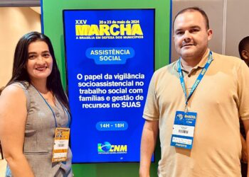 Prefeito de Carira participa de evento em defesa dos municípios