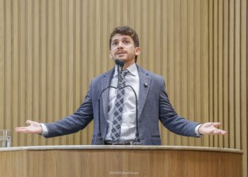 “O planejamento urbano de Aracaju está uma negação”, afirma Breno Garibalde 