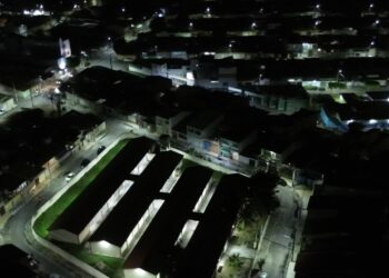 Barra dos Coqueiros leva iluminação pública de qualidade a moradores