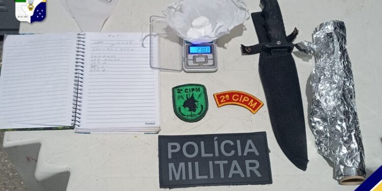 Polícia Militar prende suspeito de tráfico de drogas no município da Barra dos Coqueiros