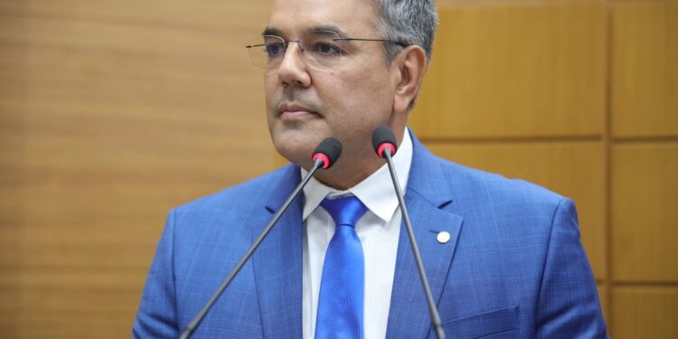 Lagarto Folia: Sérgio Reis destaca apoio concedido pelo Governo de Sergipe