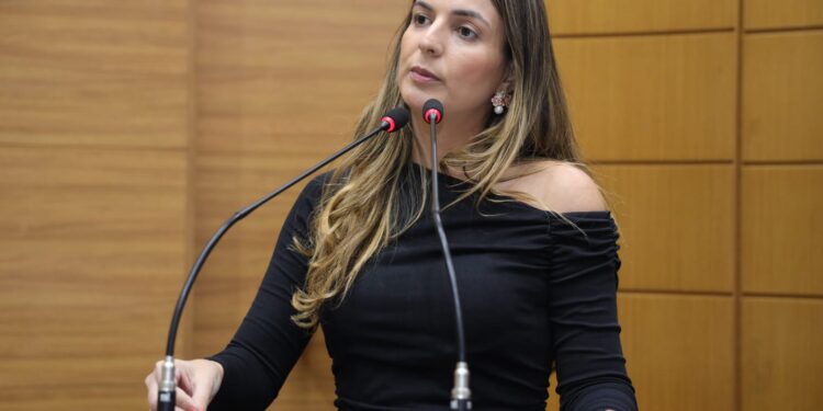 Tragédia no RS: Lidiane Lucena presta solidariedade às famílias gaúchas