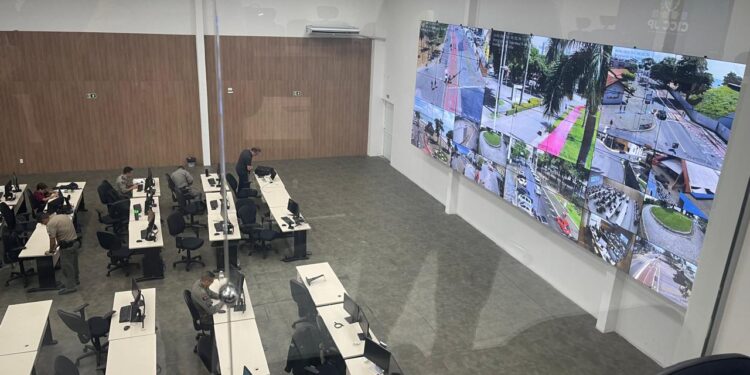 Ciosp e DTI da SSP concluem visita técnica de mapeamento tecnológico no Centro Integrado de Comando e Controle da Paraíba