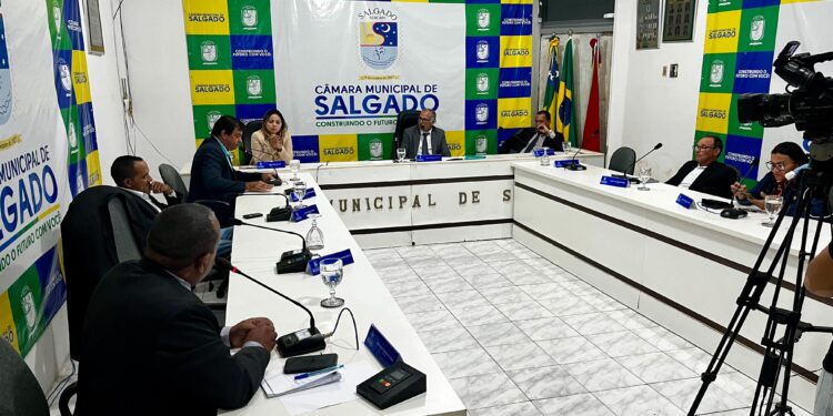 Câmara de Salgado aprova medidas para o abastecimento de água nos povoados Cacho da Banana, Palmeira e Grotão