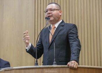 Eduardo Lima chama a atenção dos Cras dos bairros Porto D’antas e Coqueiral  