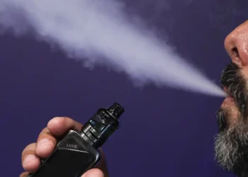 Saúde lança campanha de prevenção ao uso de cigarros eletrônicos