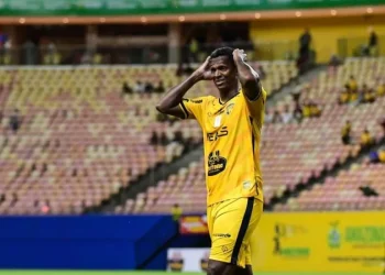 Jô, do Amazonas, é preso antes da partida contra Ponte Preta