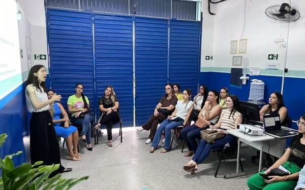 Itabaiana: Centro Municipal de Fisioterapia capacita profissionais para atender demandas da saúde da mulher