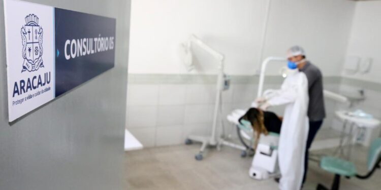 Campanha chama atenção para cuidados com a saúde bucal