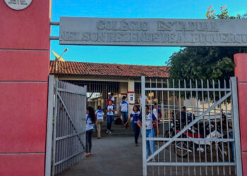 Centro de Excelência Nelson Rezende de Albuquerque é uma das escolas estaduais em processo de aumento de carga para climatização