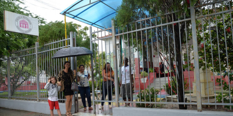 Secretaria de Estado da Educação intensifica monitoramento das escolas estaduais durante chuvas