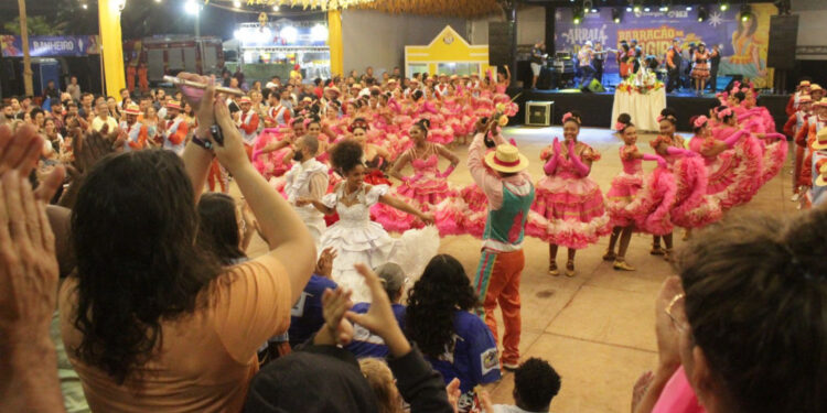 Quadrilhas se preparam para mostrar toda a beleza e a tradição dos festejos juninos