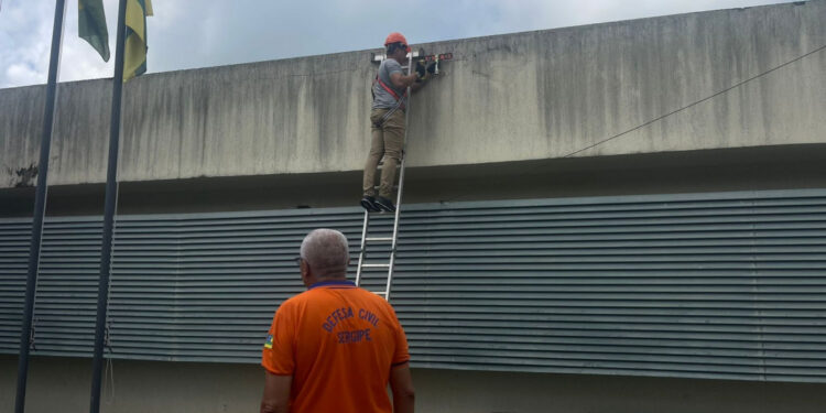 Governo de Sergipe ativa estações meteorológicas em 40 municípios para monitorar e gerenciar situações de risco em tempo real