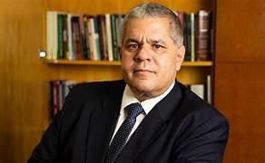 Lula escolhe Antônio Fabrício para vaga de ministro do TST
