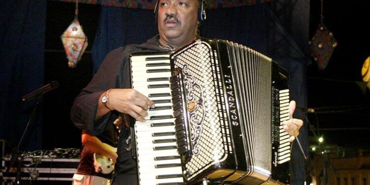 Morre aos 70 anos o sanfoneiro Valtinho do Acordeon em Aracaju