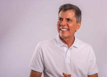 Desafio: Kaká convida Machadinho para um debate, em Canindé de São Francisco