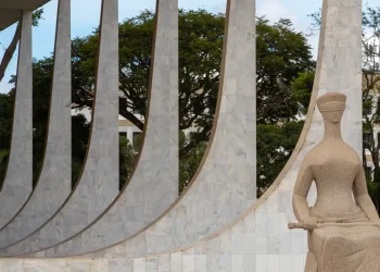 STF descriminaliza porte de maconha para uso pessoal