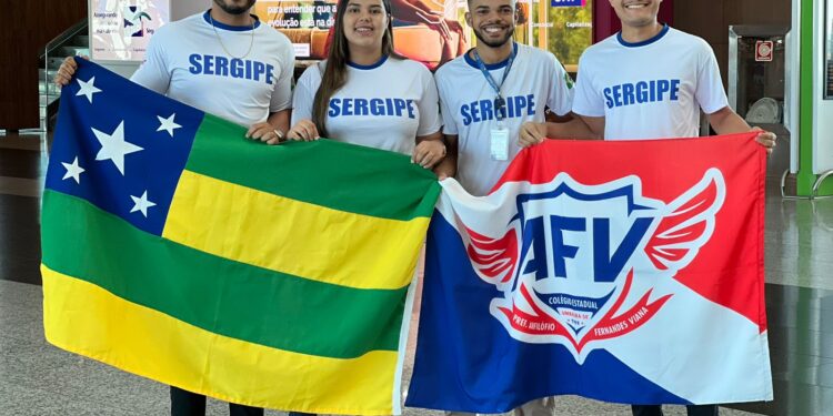 Estudantes da rede pública estadual de ensino garantem vaga em feira internacional de ciências