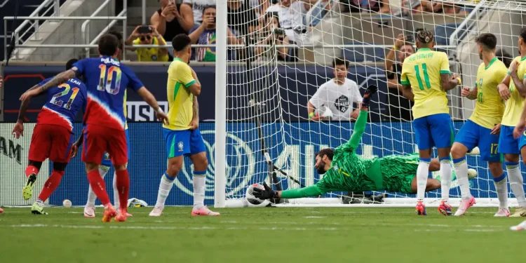 Brasil empata com EUA em último teste antes da Copa América