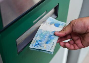 Governo do estado inicia pagamento dos servidores nesta terça-feira