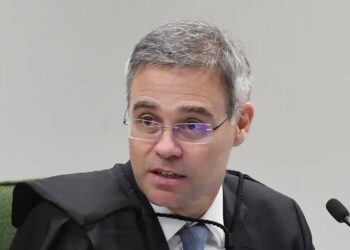 André Mendonça toma posse no cargo de ministro efetivo do TSE