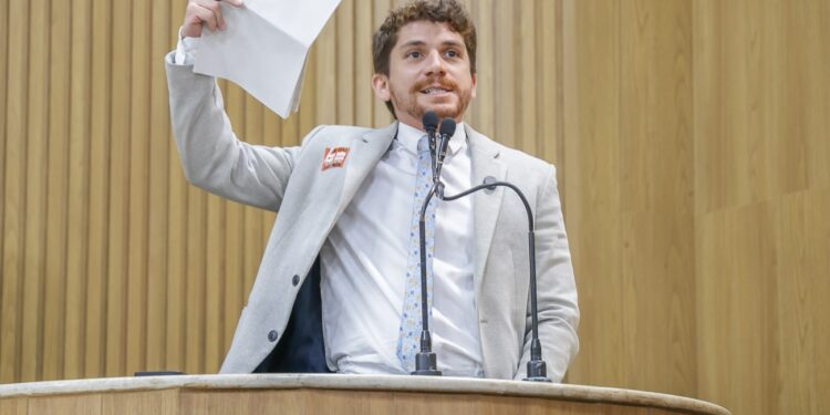 Zona de Expansão: Breno Garibalde alerta sobre a derrubada de mais de duas mil árvores