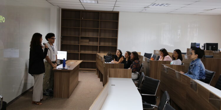 Alunos de universidade sergipana se preparam para intercâmbio no exterior