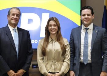 Moana Valadares é recebida por Valdemar Costa Neto, presidente nacional do PL