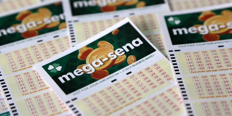 Mega-Sena: ninguém acerta dezenas, e prêmio acumula em R$ 40 milhões