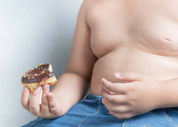 Índice de obesidade infantil no Brasil é quase três vezes maior que a média global