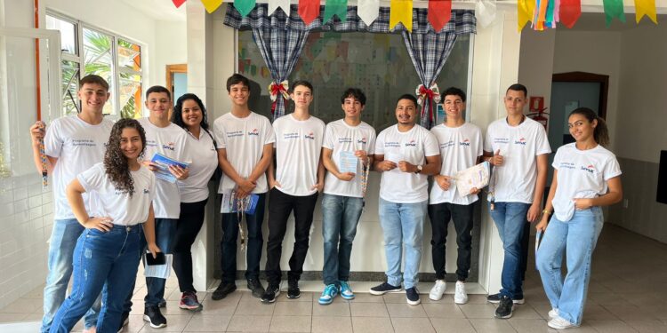Alunos do Senac desenvolvem projeto para atendimento ao autistas no comércio