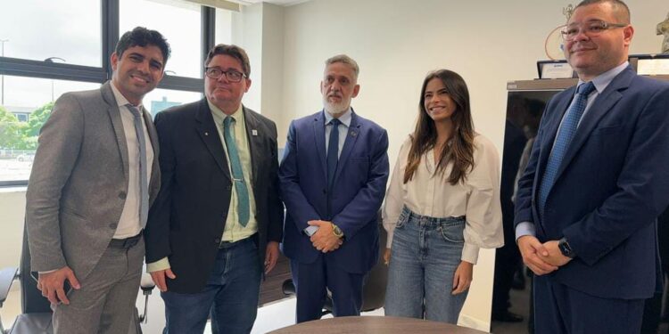 Pastor Diego defende licenciamento ambiental simplificado para templos religiosos no MP/SE