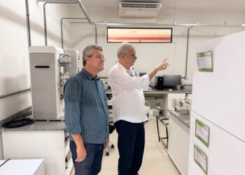 Deputado Luciano Pimentel visita Instituto de Tecnologia e Pesquisa