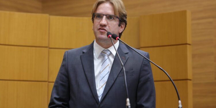 Deputado repercute possibilidade de melhorias na Rodovia SE-255 