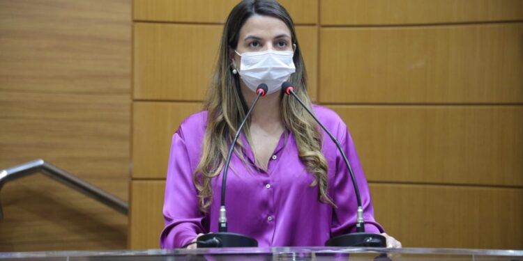 Lidiane Lucena fala sobre o 2º Fórum Comunitário em busca do Selo Unicef