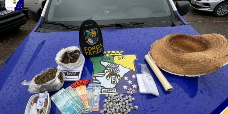 PM prende homem suspeito de tráfico ilícito de drogas em Propriá