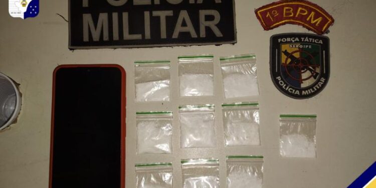 PM prende homem suspeito de tráfico ilícito de drogas em Aracaju