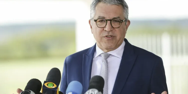 Derrotas no Congresso não surpreenderam governo, afirma ministro