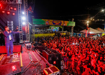 Forró e arrocha marcam primeira noite do Arrastapé do 18