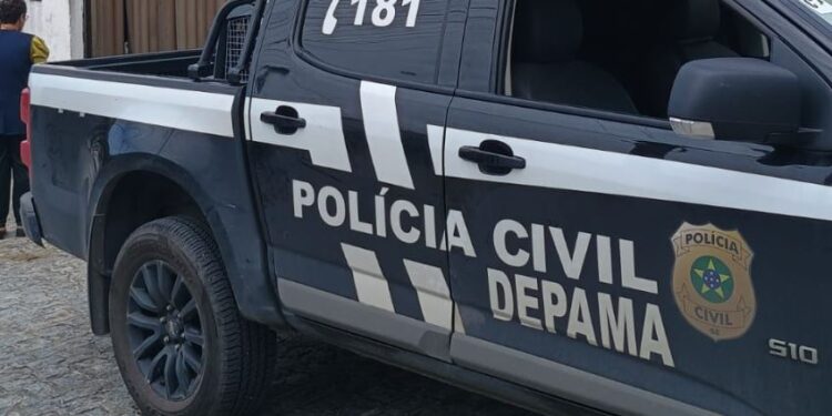 Polícia Civil resgata cachorro trancado em situação de maus-tratos em casa de condomínio na Zona Norte de Aracaju