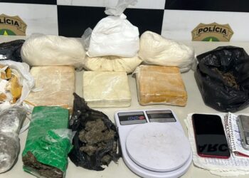 Operação da Polícia Civil em Propriá prende cinco investigados por tráfico de drogas